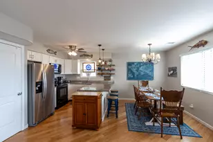 16518 Jean Lafitte Rd, Galveston, TX 77554 - Photo 10