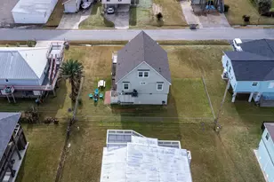 16518 Jean Lafitte Rd, Galveston, TX 77554 - Photo 38