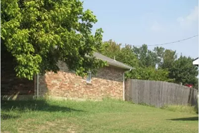 300 Ridgeway Drive, Blue Ridge, TX 75424 - Photo 2