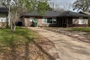 6303 Belcrest St, Houston, TX 77087 - Photo 6