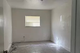 6303 Belcrest St, Houston, TX 77087 - Photo 14