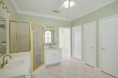 301 Lasso Street, Angleton, TX 77515 - Photo 26