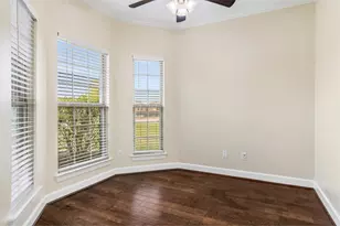 328 Country Crossing Cir, Magnolia, TX 77354 - Photo 4