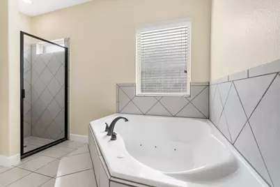 328 Country Crossing Circle, Magnolia, TX 77354 - Photo 18