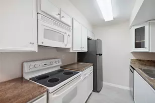 17210 Imperial Valley Dr, Houston, TX 77060 - Photo 6