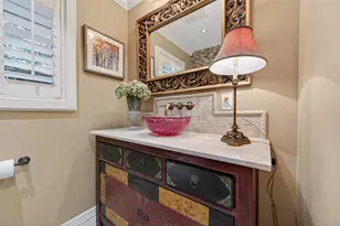 10034 Meadow Lake Ln, Houston, TX 77042 - Photo 34