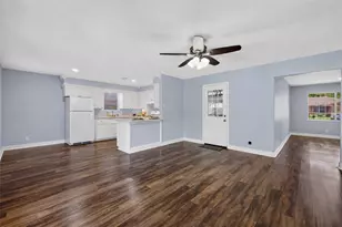 2809 3rd Ave N, Texas City, TX 77590 - Photo 6