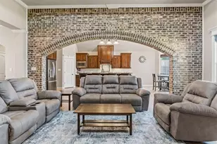 8335 Winnsboro Cir, Beaumont, TX 77713 - Photo 8