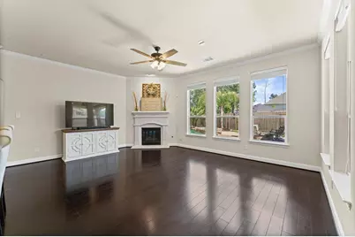 13922 Desert Trace Court, Houston, TX 77044 - Photo 12