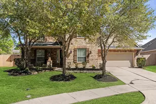 13922 Desert Trace Ct, Houston, TX 77044 - Photo 2