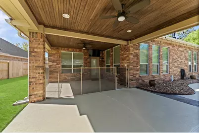 13922 Desert Trace Court, Houston, TX 77044 - Photo 32