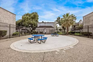 6606 De Moss Dr, Houston, TX 77074 - Photo 16