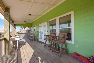 846 S Crystal Beach Rd, Crystal Beach, TX 77650 - Photo 8