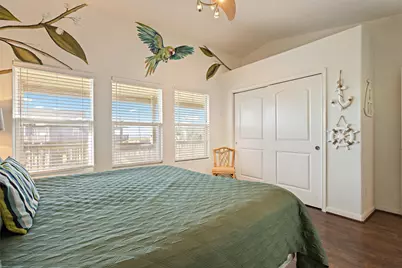846 S Crystal Beach Road, Crystal Beach, TX 77650 - Photo 20