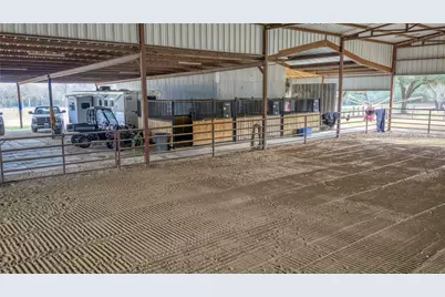 8775 Lone Star Road, Washington, TX 77880 - Photo 32