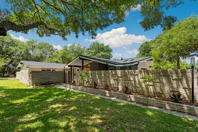 9106 Bonhomme Road, Houston, TX 77074 - Photo 6