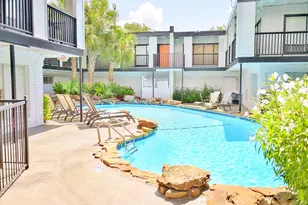 219 Marshall St, Houston, TX 77006 - Photo 10