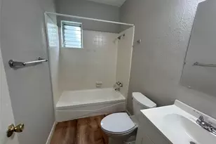 219 Marshall St, Houston, TX 77006 - Photo 8