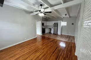 219 Marshall St, Houston, TX 77006 - Photo 2