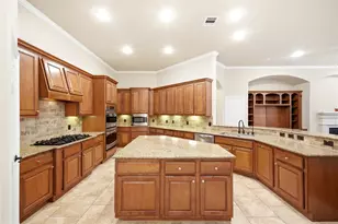 6715 W Titan Springs Dr, Spring, TX 77389 - Photo 10