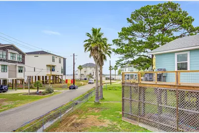 2108 Knollwood Street, Kemah, TX 77565 - Photo 40
