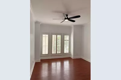 2100 Tanglewilde Street #203, Houston, TX 77063 - Photo 10