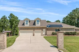 12434 Longmire Way, Conroe, TX 77304 - Photo 4
