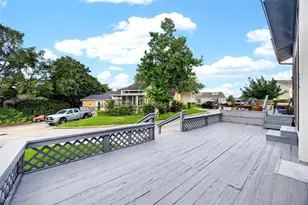 17 April Point Dr N, Conroe, TX 77356 - Photo 12