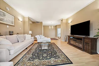 661 Bering Drive #709, Houston, TX 77057 - Photo 1