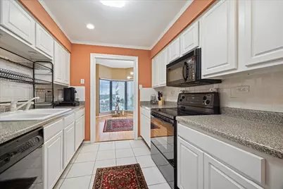 661 Bering Drive #709, Houston, TX 77057 - Photo 6