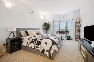 661 Bering Dr, Houston, TX 77057 - Photo 12