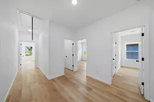 612 Austin St, West Columbia, TX 77486 - Photo 16