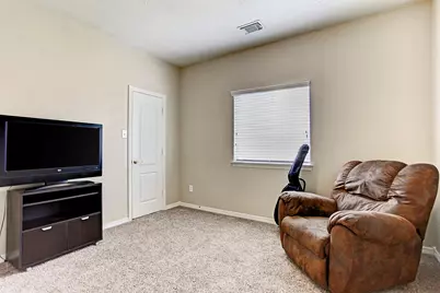 9211 Hidden Lake E, Magnolia, TX 77354 - Photo 10