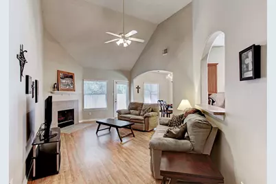 9211 Hidden Lake E, Magnolia, TX 77354 - Photo 2