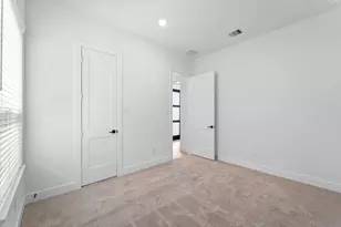 16008 Mahogany Mist Dr, Conroe, TX 77302 - Photo 18