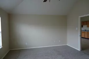 19746 Cozy Cabbin Dr, Katy, TX 77449 - Photo 12