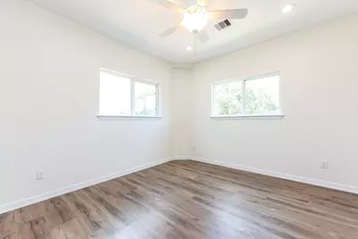 427 Vane Way, Crosby, TX 77532 - Photo 34