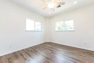 427 Vane Way, Crosby, TX 77532 - Photo 34