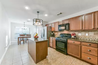 4010 Spring Branch Drive W, Pearland, TX 77584 - Photo 10