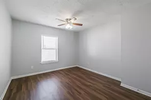 5922 Fairdale Ln, Houston, TX 77057 - Photo 18