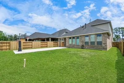 1354 Knollbridge Point Lane, Pinehurst, TX 77362 - Photo 8