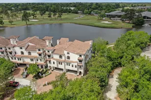 22 Lakeside Cove, The Woodlands, TX 77380 - Photo 2
