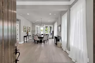22 Lakeside Cove, The Woodlands, TX 77380 - Photo 8