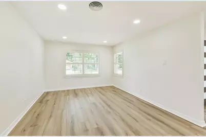 4422 Libbey Lane, Houston, TX 77092 - Photo 8