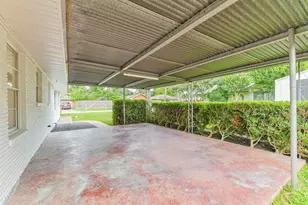 4422 Libbey Ln, Houston, TX 77092 - Photo 38