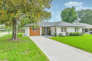 4422 Libbey Ln, Houston, TX 77092 - Photo 4