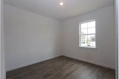 12123 Old Fashion Circle, Mont Belvieu, TX 77535 - Photo 4