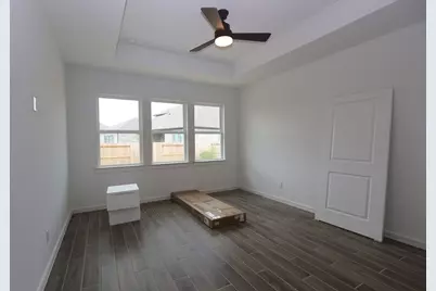 12123 Old Fashion Circle, Mont Belvieu, TX 77535 - Photo 8