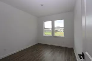 12123 Old Fashion Cir, Mont Belvieu, TX 77535 - Photo 10