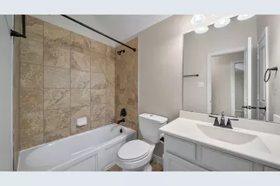13730 Slate Mountain Lane, Houston, TX 77044 - Photo 22